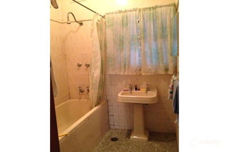 67 Tempe St, Greenacre, NSW 2190