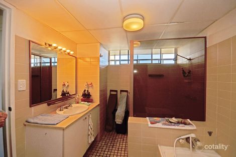 Property photo of 10/19 Ellis Street Kangaroo Point QLD 4169
