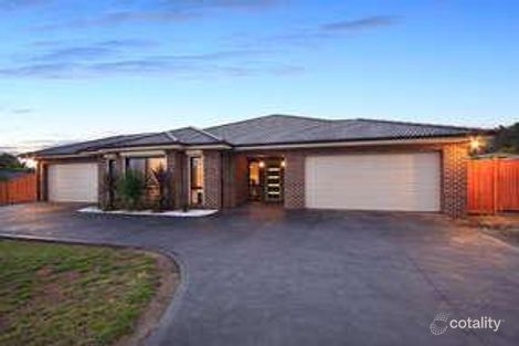 16 The Concourse, Frankston South, VIC 3199