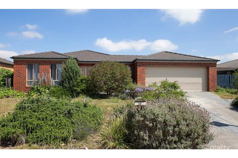 Property photo of 13 Caddick Gardens Caroline Springs VIC 3023