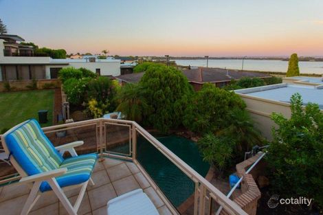 Property photo of 18A Salter Point Parade Salter Point WA 6152