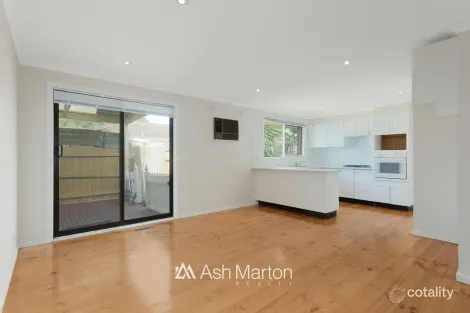 Property photo of 40 Shearwater Drive Carrum Downs VIC 3201