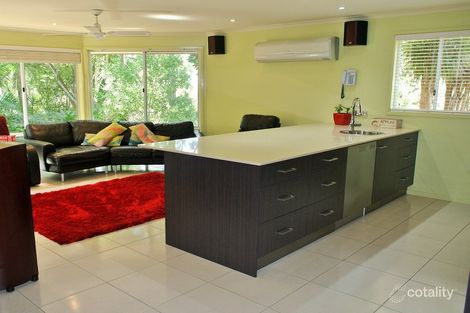 Property photo of 10 Carinya Court Pimpama QLD 4209