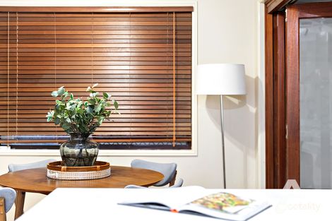 Property photo of 6 Fynes Street Hillcrest QLD 4118