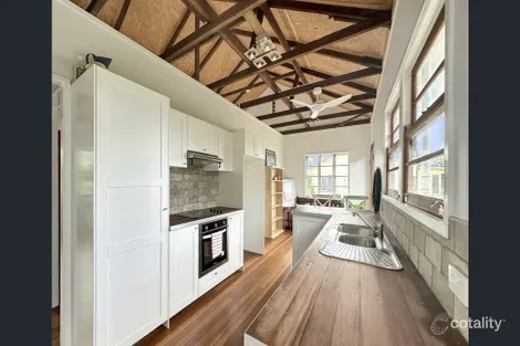 76 Western Rd, Macleay Island, QLD 4184