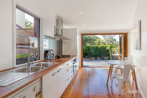 Property photo of 15 The Ridgeway Kensington VIC 3031