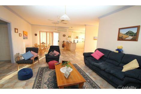 Property photo of 2 Adrienne Court Warwick QLD 4370