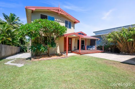 Property photo of 32 Headland Road Arrawarra Headland NSW 2456