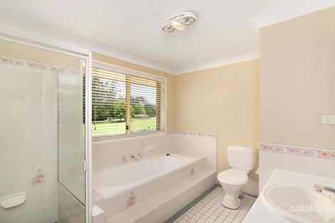 Property photo of 28 Pineridge Close Lisarow NSW 2250