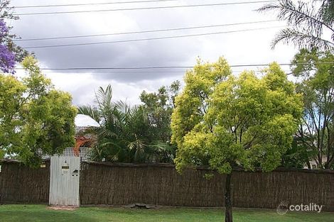 4 Wiseman St, Kenmore, QLD 4069