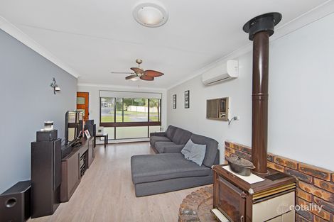 Property photo of 85 Albatross Road Berkeley Vale NSW 2261