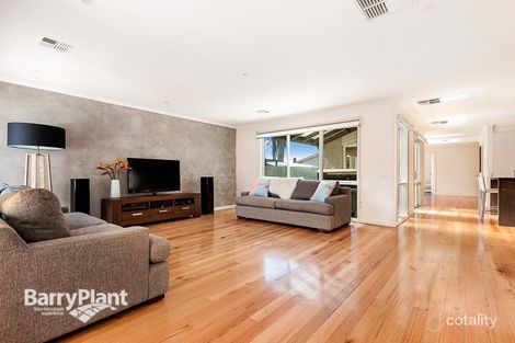 Property photo of 58 Raphael Crescent Frankston VIC 3199