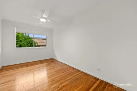 Property photo of 35 Keyes Street Loganlea QLD 4131