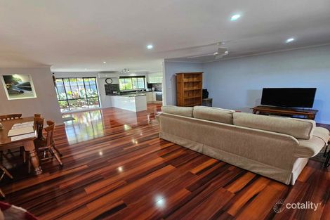 Property photo of 6 Lady Elliot Court Port Macquarie NSW 2444