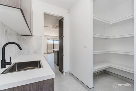 Property photo of 24 Hutch Avenue Donnybrook VIC 3064