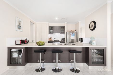 Property photo of 4 Cherrywood Way Narre Warren South VIC 3805