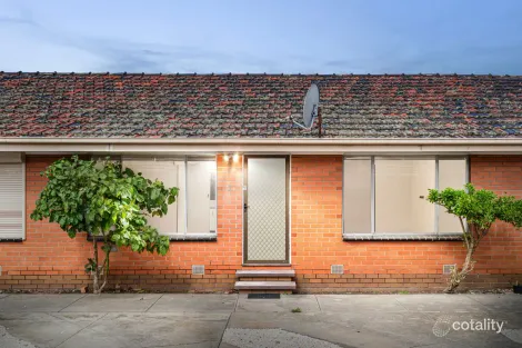 Property photo of 7/10 Thorndon Drive St Albans VIC 3021
