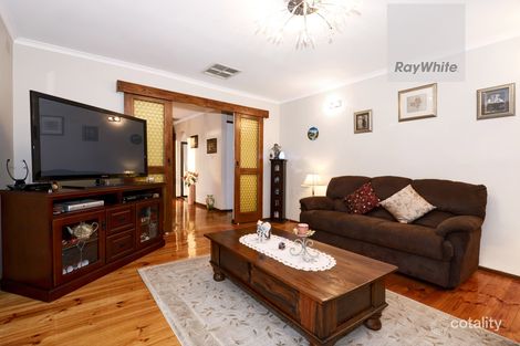 Property photo of 5 Kylie Place Gladstone Park VIC 3043