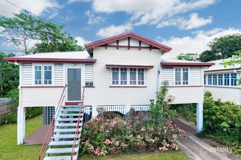 3 Little St, Manunda, QLD 4870