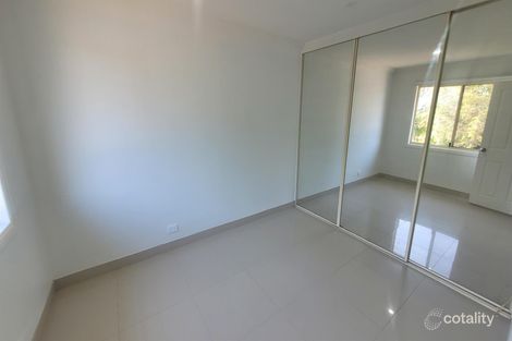 Property photo of 4 Poplar Crescent Bradbury NSW 2560