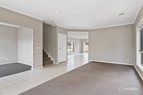 Property photo of 13 Buckley Way Caroline Springs VIC 3023