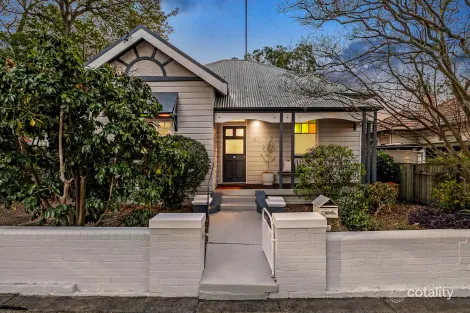 151 George St, East Maitland, NSW 2323
