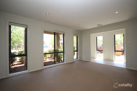 Property photo of 20A Glow Worm Grove Harrison ACT 2914