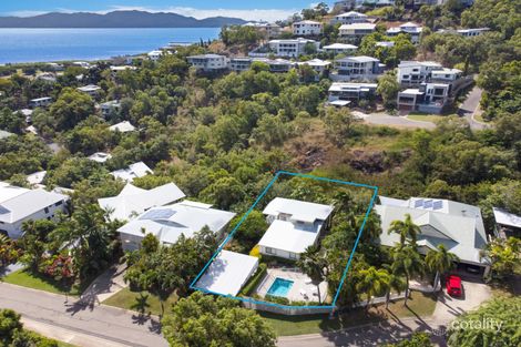 Property photo of 11 Grange Court Castle Hill QLD 4810