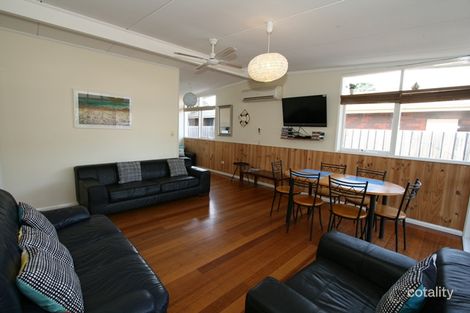 Property photo of 50 Happy Valley Drive Sunset Strip VIC 3922