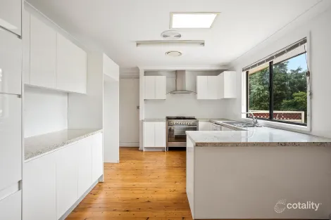 Property photo of 7 Bruce Street Unanderra NSW 2526