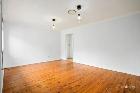 Property photo of 7 Bruce Street Unanderra NSW 2526