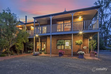 Property photo of 29 Pindari Drive Mount Clear VIC 3350