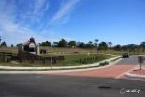 Property photo of 39 Waterfront Drive Karalee QLD 4306