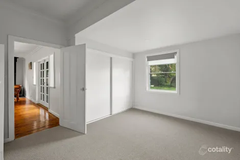 Property photo of 3 Collopy Street Mansfield VIC 3722