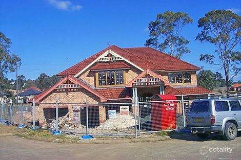 25 Rochester Gr, Castle Hill, NSW 2154