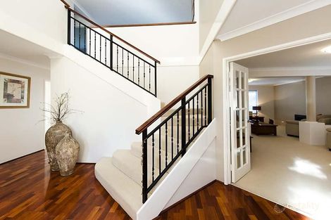 Property photo of 5 Cardiff Place Warnbro WA 6169