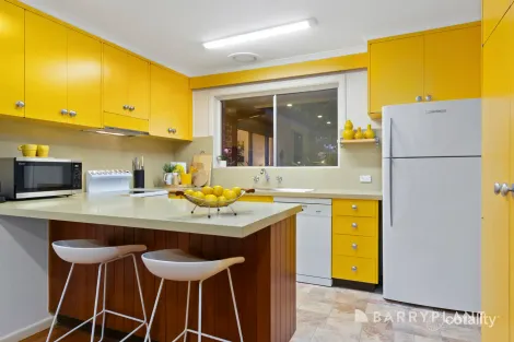 Property photo of 132 Oconnor Road Knoxfield VIC 3180