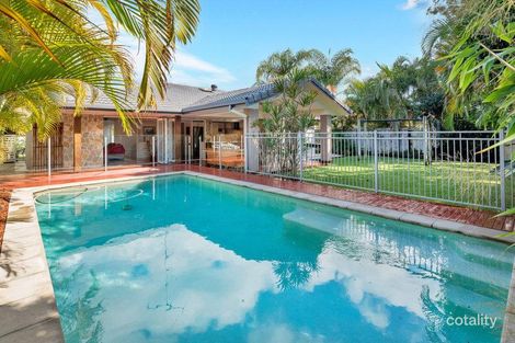 5 Forster Ave, Bundall, QLD 4217