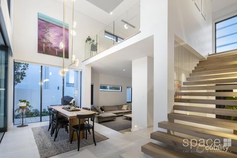 Property photo of 2A Korel Gardens Swanbourne WA 6010