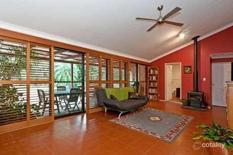 Property photo of 24 Candowie Crescent Karana Downs QLD 4306