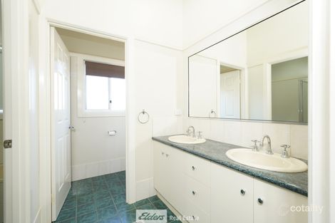 Property photo of 28 Gunbar Street Griffith NSW 2680