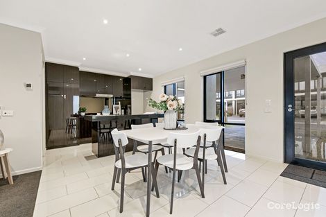 Property photo of 8 Amaryn Court Springvale VIC 3171