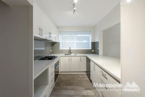 Property photo of 2/12 Dalny Road Murrumbeena VIC 3163