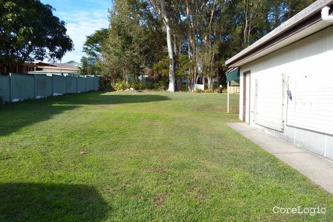 Property photo of 4 Bruce Field Street South West Rocks NSW 2431