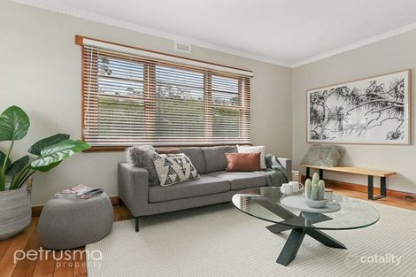 Property photo of 1/130 Gordons Hill Road Lindisfarne TAS 7015