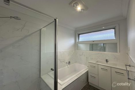 Property photo of 34 Priestley Avenue Hoppers Crossing VIC 3029
