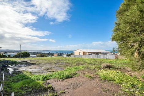Property photo of 9 Wright Terrace Encounter Bay SA 5211