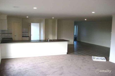 Property photo of 45 Penrose Promenade Tarneit VIC 3029