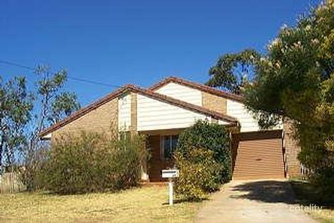 12 Chopin St, Rockville, QLD 4350