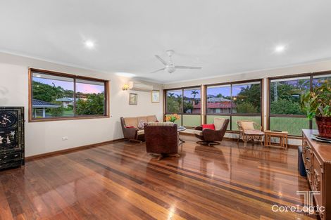 Property photo of 4 Canter Street Mansfield QLD 4122